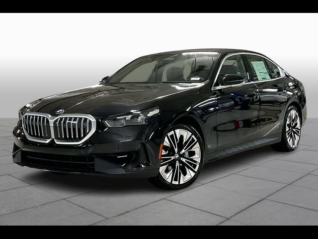 2024 BMW 5 Series 530i