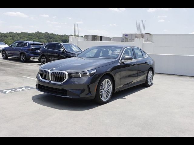 2024 BMW 5 Series 530i