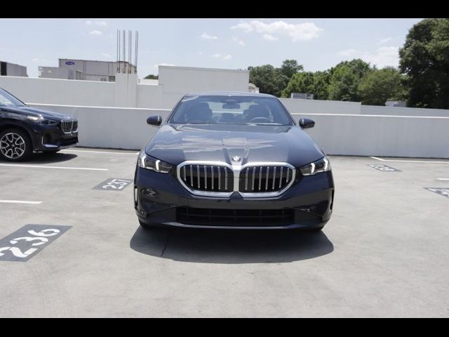 2024 BMW 5 Series 530i