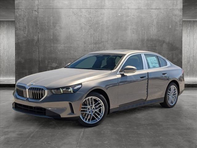 2024 BMW 5 Series 530i