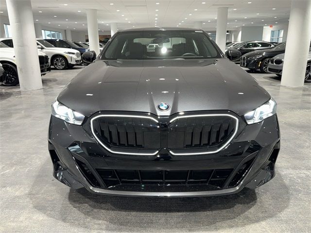 2024 BMW 5 Series 530i