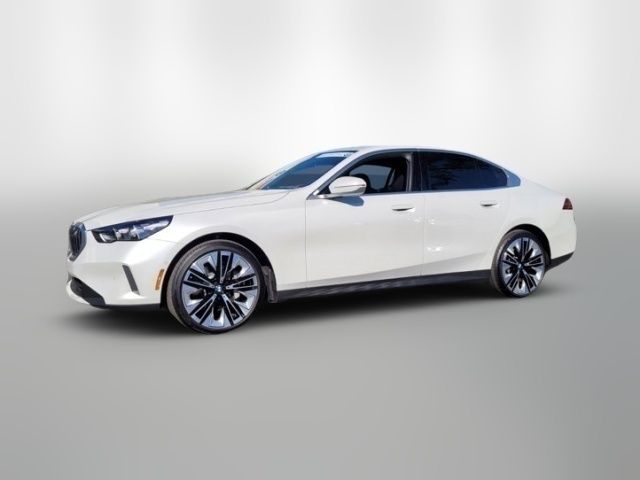 2024 BMW 5 Series 530i