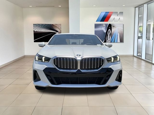 2024 BMW 5 Series 530i