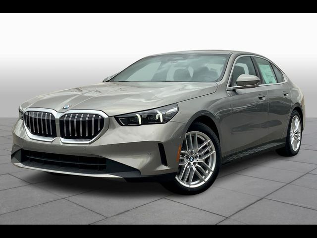 2024 BMW 5 Series 530i