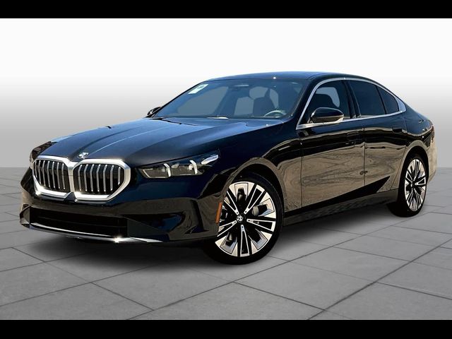 2024 BMW 5 Series 530i