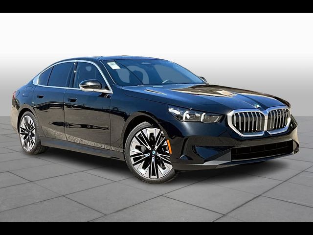 2024 BMW 5 Series 530i