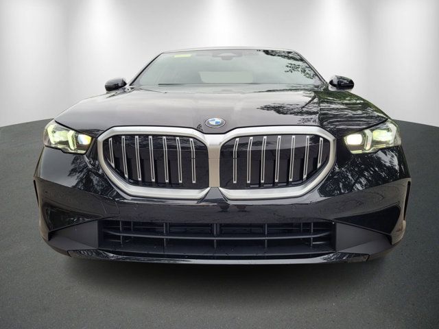 2024 BMW 5 Series 530i