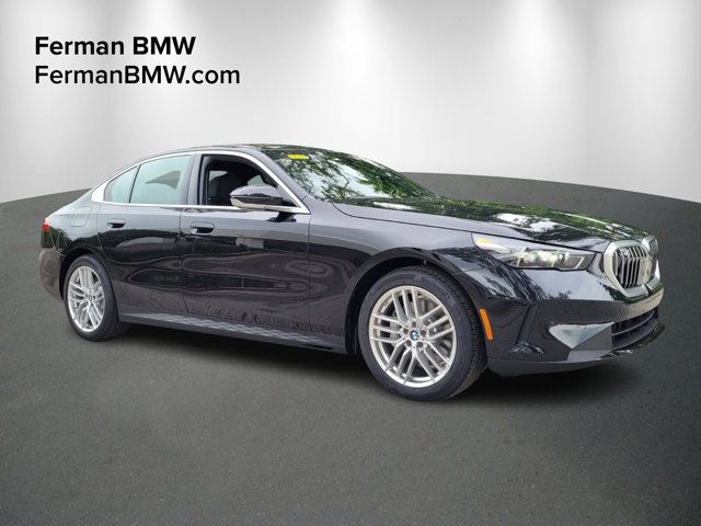 2024 BMW 5 Series 530i