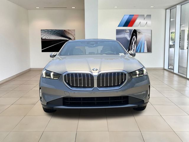 2024 BMW 5 Series 530i