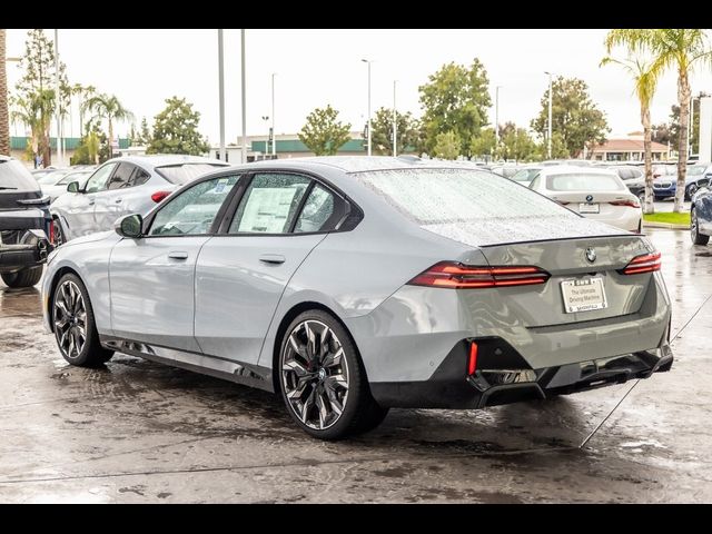 2024 BMW 5 Series 530i