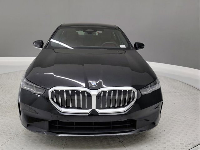 2024 BMW 5 Series 530i