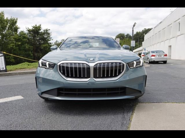 2024 BMW 5 Series 530i