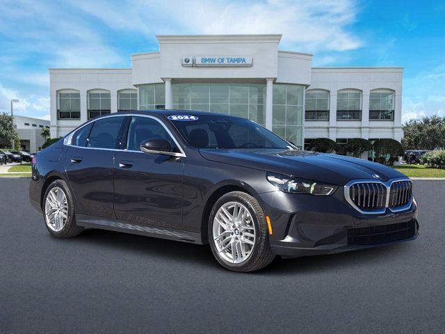 2024 BMW 5 Series 530i