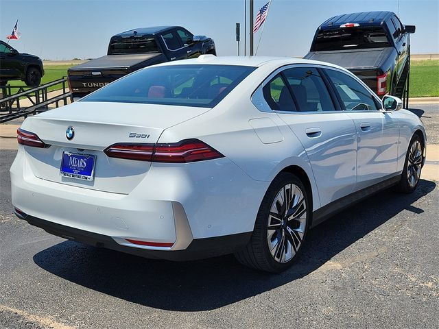 2024 BMW 5 Series 530i