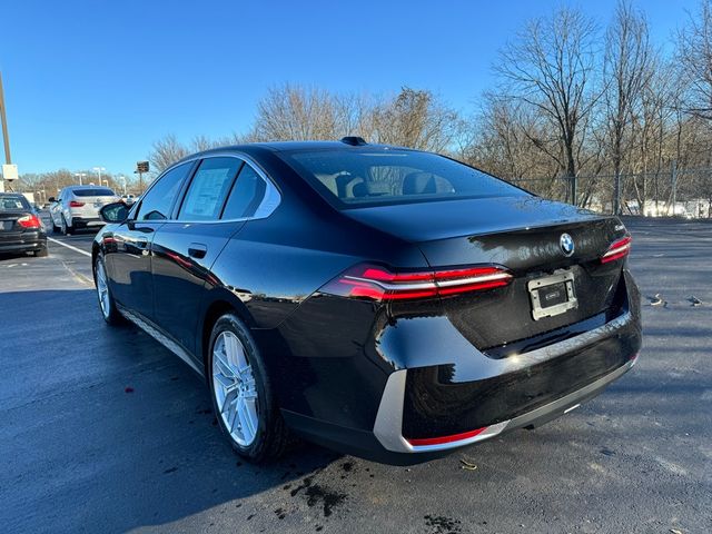 2024 BMW 5 Series 530i