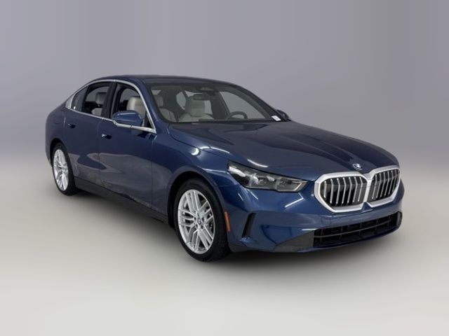 2024 BMW 5 Series 530i