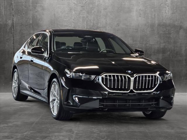 2024 BMW 5 Series 530i