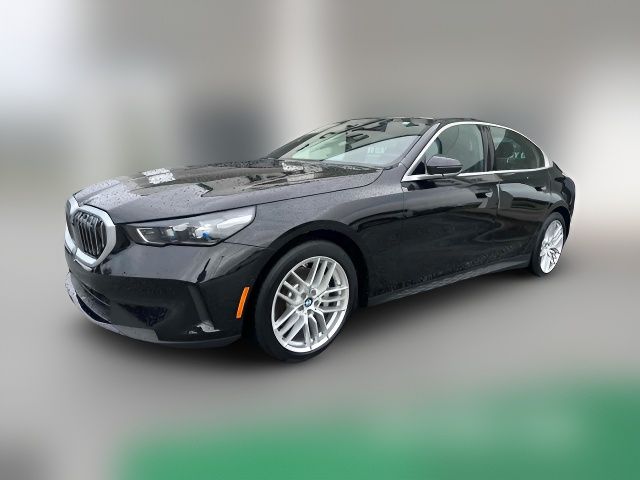 2024 BMW 5 Series 530i