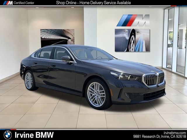 2024 BMW 5 Series 530i