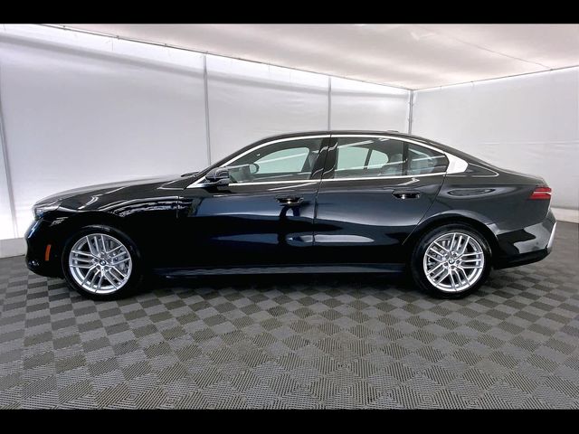 2024 BMW 5 Series 530i