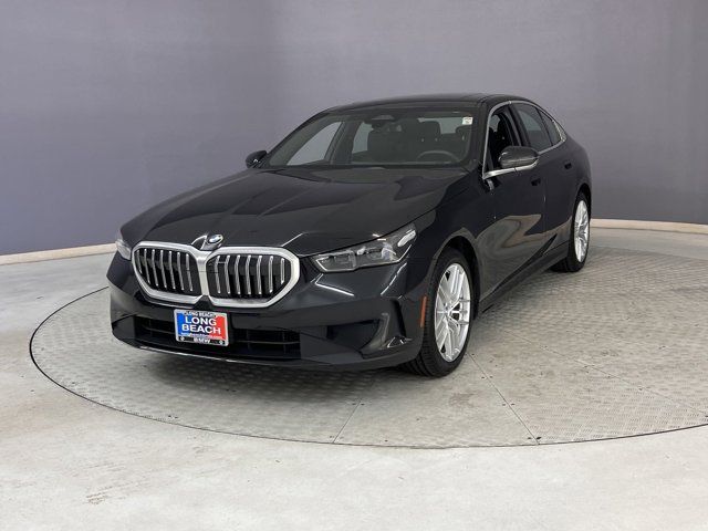 2024 BMW 5 Series 530i