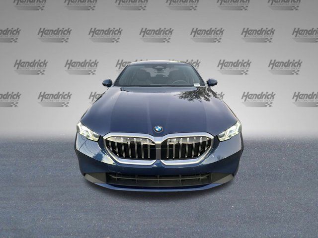 2024 BMW 5 Series 530i