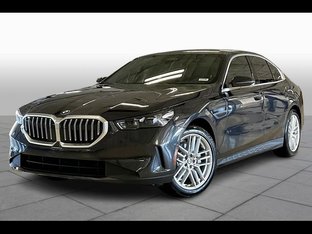 2024 BMW 5 Series 530i