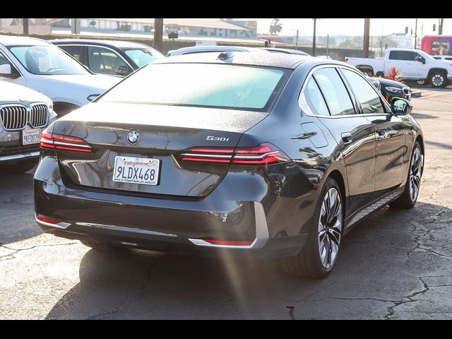 2024 BMW 5 Series 530i