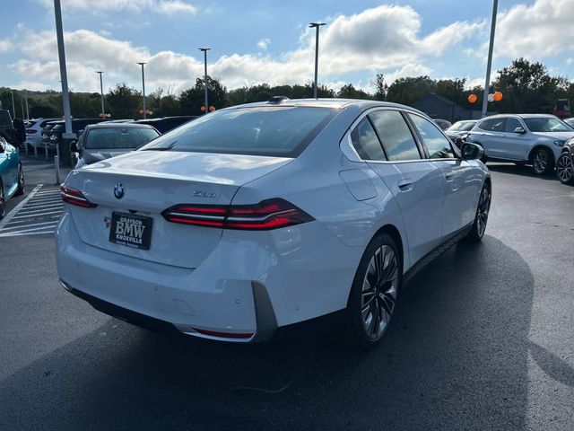 2024 BMW 5 Series 530i