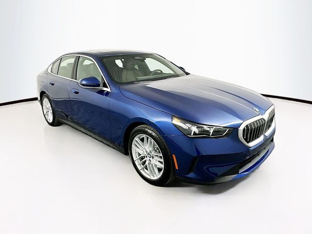 2024 BMW 5 Series 530i