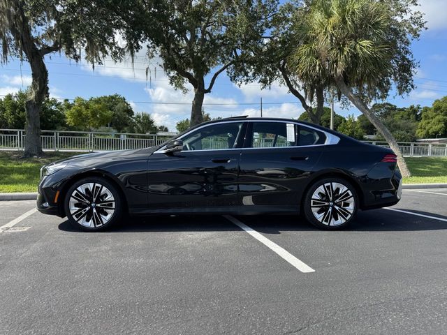 2024 BMW 5 Series 530i