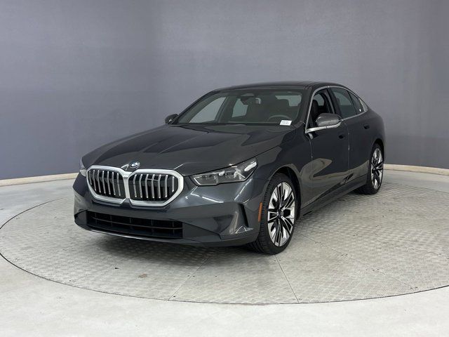 2024 BMW 5 Series 530i