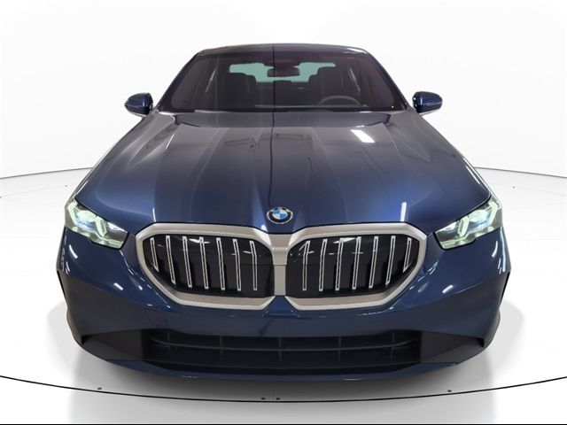 2024 BMW 5 Series 530i