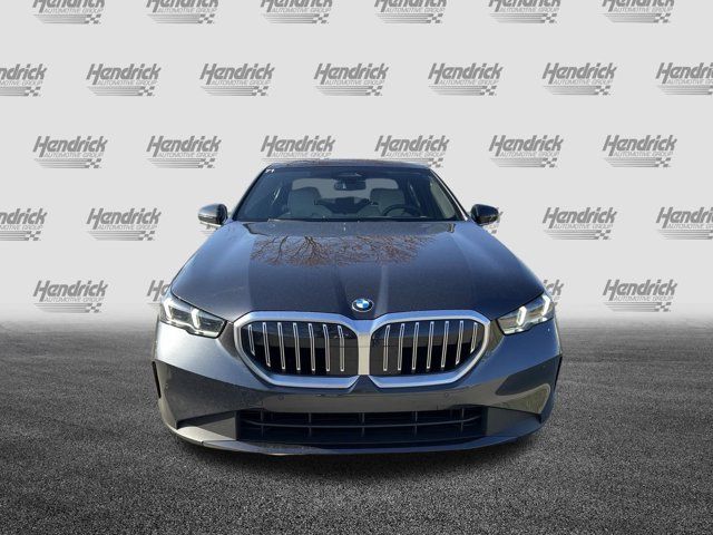 2024 BMW 5 Series 530i