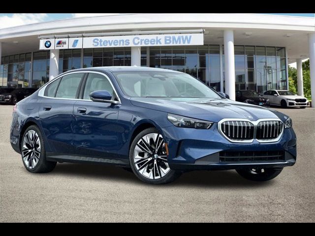 2024 BMW 5 Series 530i