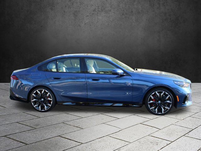 2024 BMW 5 Series 530i