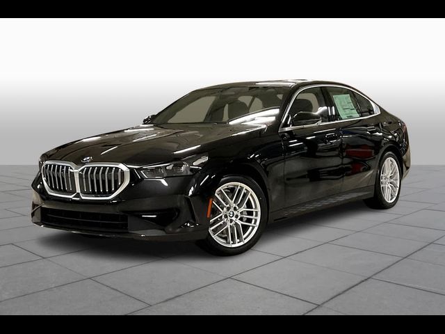 2024 BMW 5 Series 530i