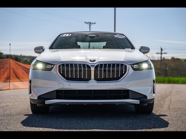 2024 BMW 5 Series 530i