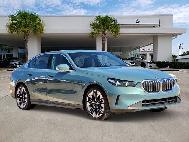 2024 BMW 5 Series 530i