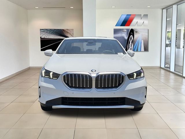 2024 BMW 5 Series 530i