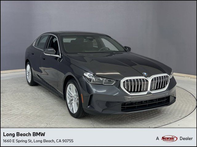 2024 BMW 5 Series 530i