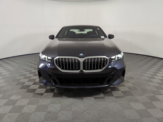 2024 BMW 5 Series 530i