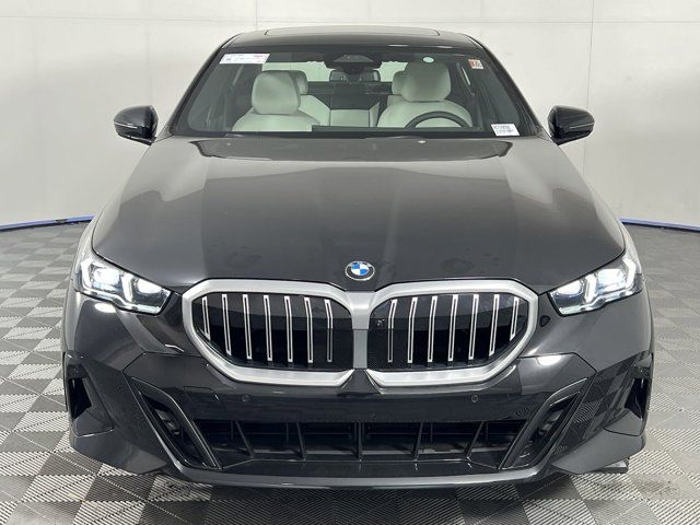 2024 BMW 5 Series 530i