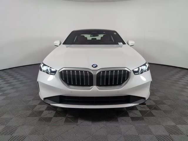 2024 BMW 5 Series 530i