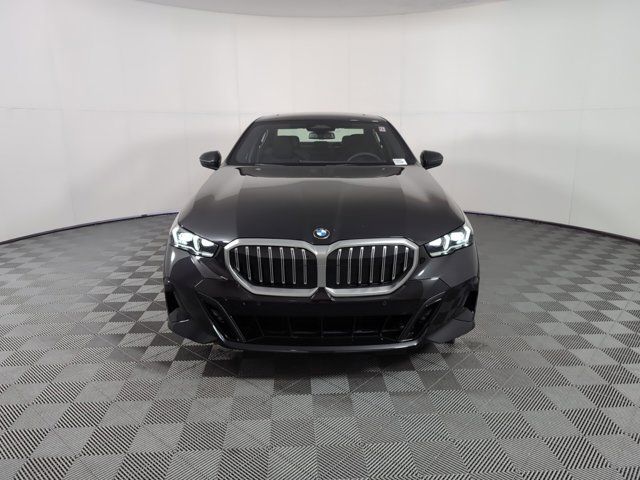 2024 BMW 5 Series 530i