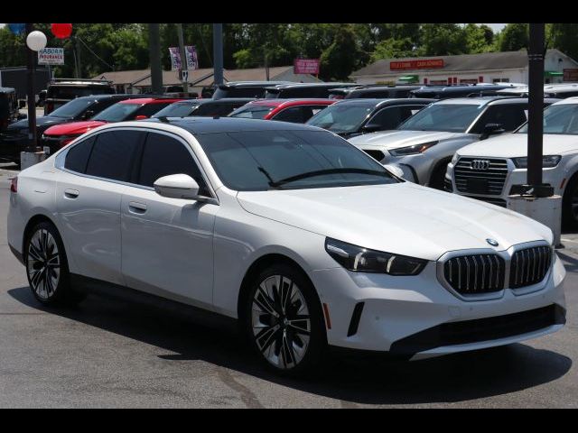 2024 BMW 5 Series 530i
