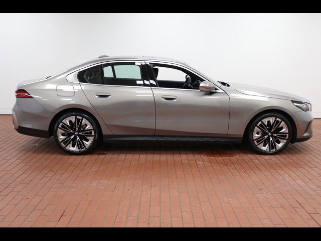 2024 BMW 5 Series 530i xDrive