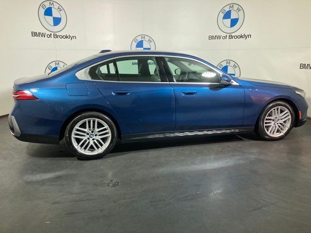 2024 BMW 5 Series 530i xDrive