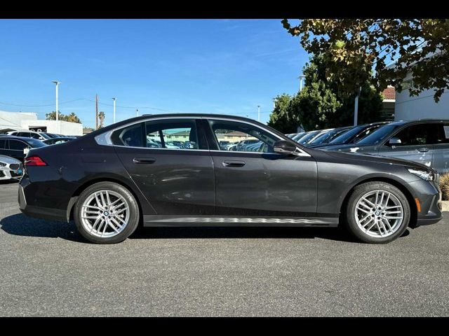 2024 BMW 5 Series 530i xDrive