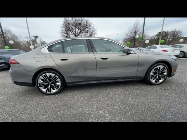 2024 BMW 5 Series 530i xDrive